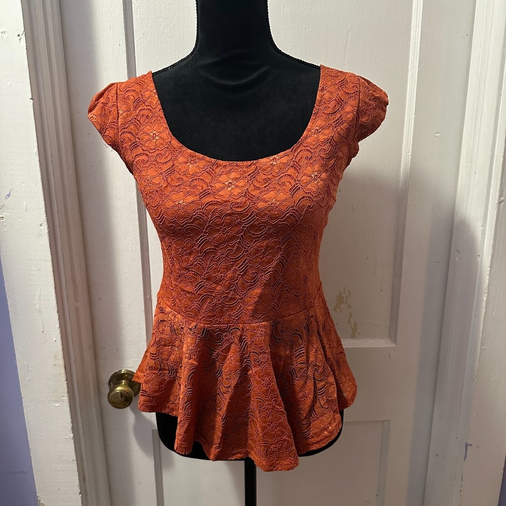 Roommates Orange Lace Cap Sleeve‎ Top in L